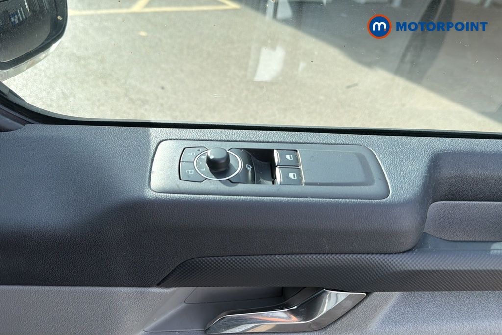 Ford Transit Custom Limited Manual Diesel Panel Van - Stock Number (1613934) - 19th supplementary image