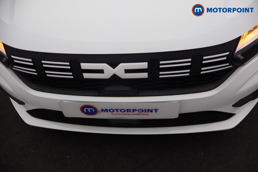 Dacia Sandero Expression Manual Petrol Hatchback - Stock Number (1617854) - 19th supplementary image