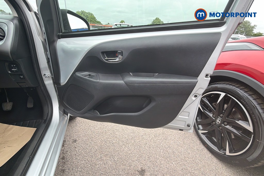 Toyota Aygo X-Trend Manual Petrol Hatchback - Stock Number (1624095) - 19th supplementary image