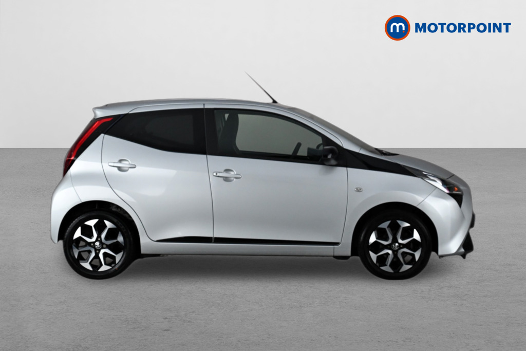 Toyota Aygo X-Trend Manual Petrol Hatchback - Stock Number (1624095) - Drivers side