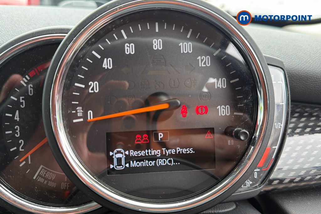 Mini Hatchback Cooper S Classic Automatic Petrol Hatchback - Stock Number (1628348) - 8th supplementary image