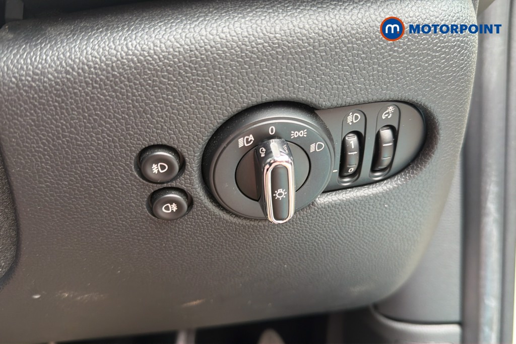 Mini Hatchback Cooper S Classic Automatic Petrol Hatchback - Stock Number (1628348) - 18th supplementary image