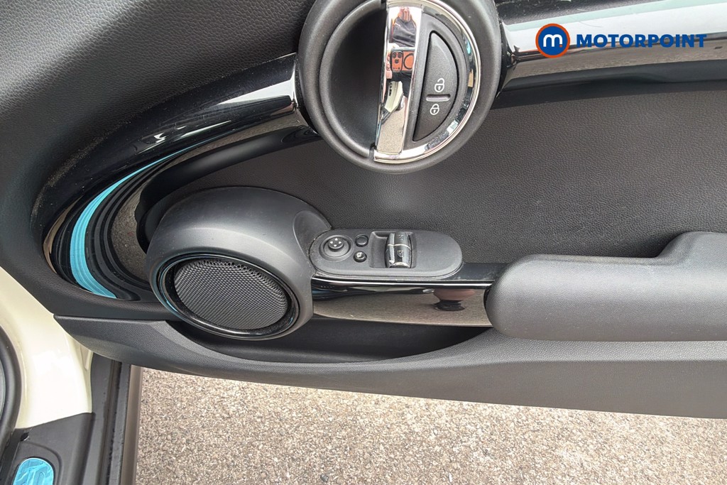 Mini Hatchback Cooper S Classic Automatic Petrol Hatchback - Stock Number (1628348) - 20th supplementary image