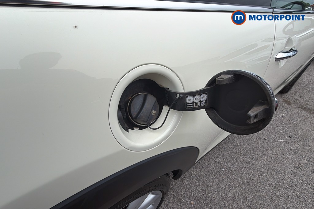 Mini Hatchback Cooper S Classic Automatic Petrol Hatchback - Stock Number (1628348) - 41st supplementary image