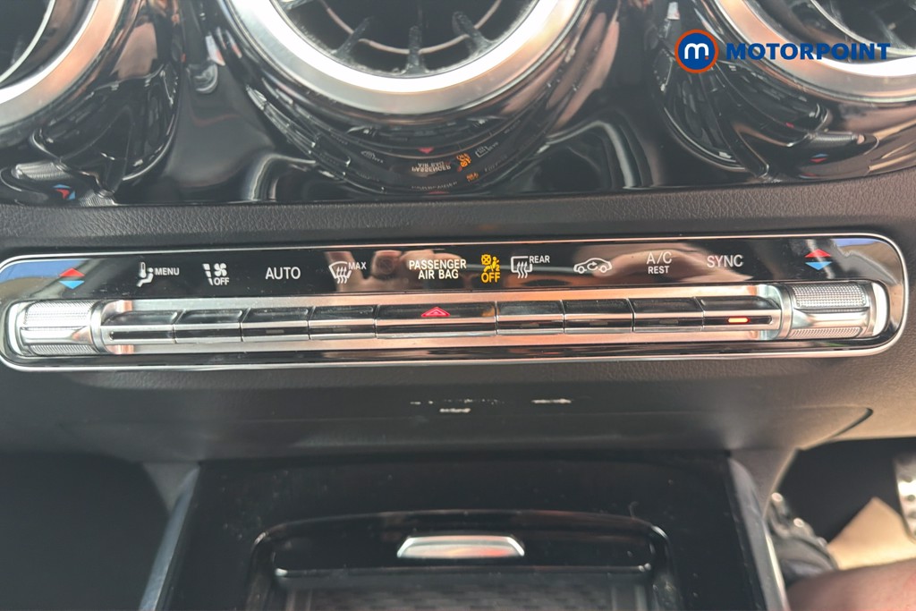 Mercedes-Benz GLA Amg Line Automatic Petrol SUV - Stock Number (1633483) - 12th supplementary image