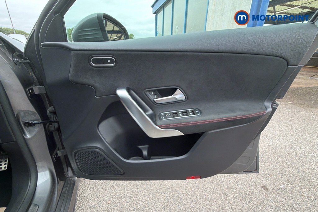 Mercedes-Benz A Class Amg Line Automatic Petrol Hatchback - Stock Number (1636931) - 19th supplementary image