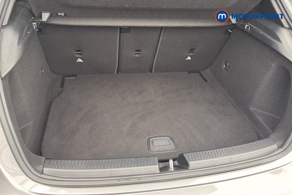 Mercedes-Benz A Class Amg Line Automatic Petrol Hatchback - Stock Number (1636931) - 33rd supplementary image