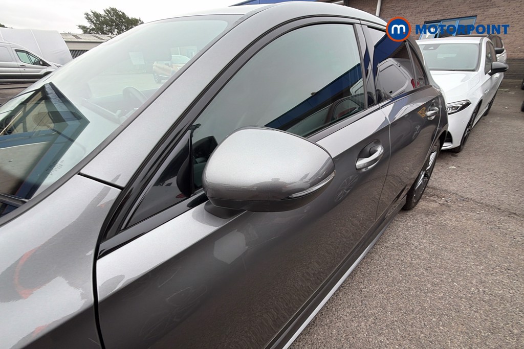 Mercedes-Benz A Class Amg Line Automatic Petrol Hatchback - Stock Number (1636931) - 43rd supplementary image