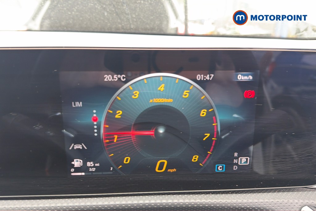 Mercedes-Benz A Class Amg Line Executive Edition Automatic Petrol Hatchback - Stock Number (1637909) - 8th supplementary image