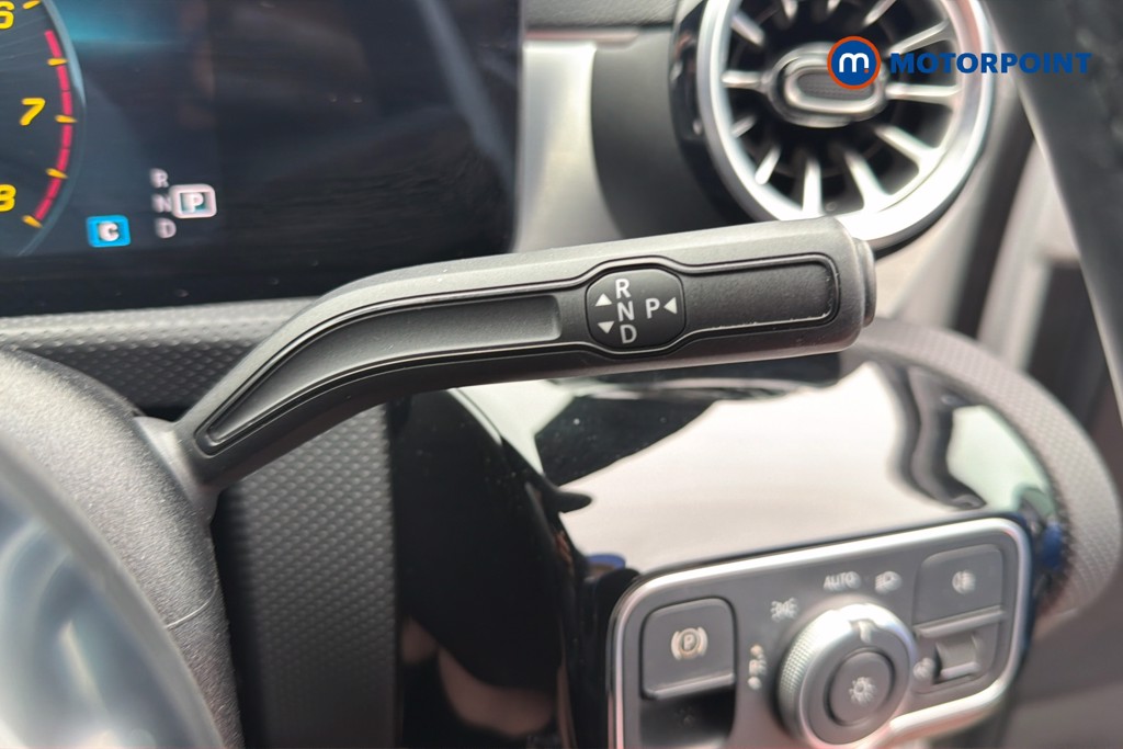 Mercedes-Benz A Class Amg Line Executive Edition Automatic Petrol Hatchback - Stock Number (1637909) - 15th supplementary image
