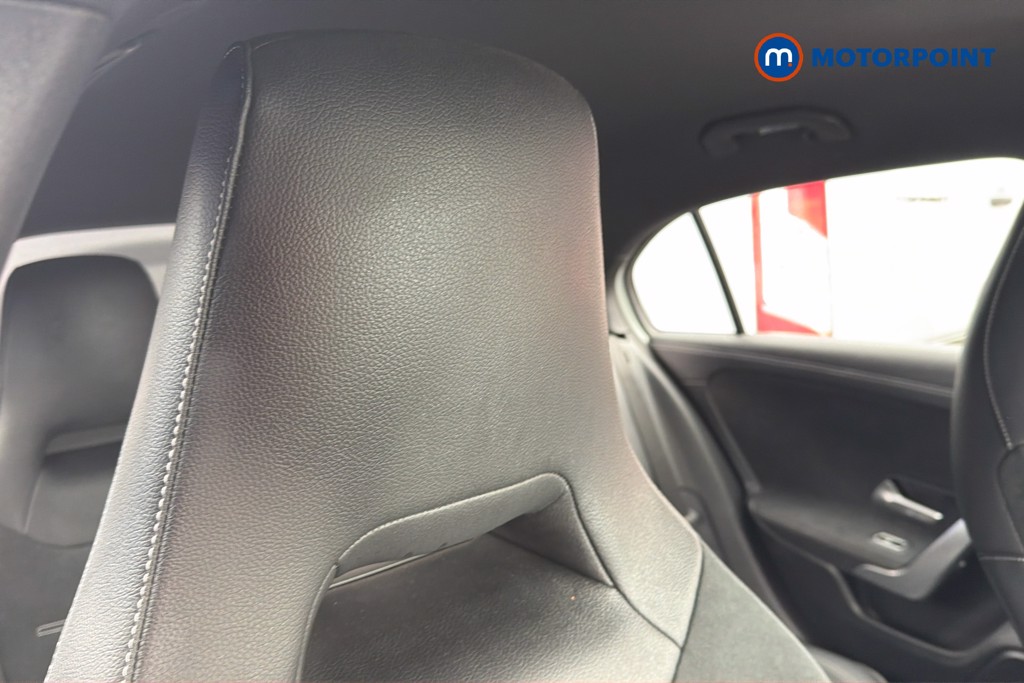 Mercedes-Benz A Class Amg Line Executive Edition Automatic Petrol Hatchback - Stock Number (1637909) - 23rd supplementary image