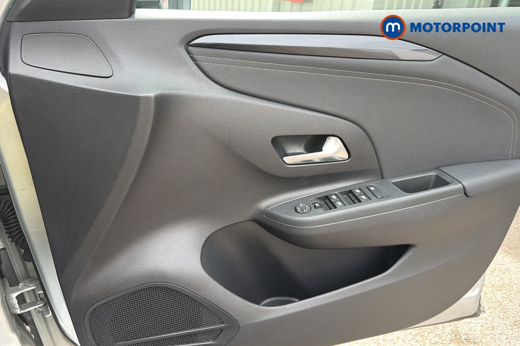 Vauxhall Corsa GS Manual Petrol Hatchback - Stock Number (1638028) - 18th supplementary image