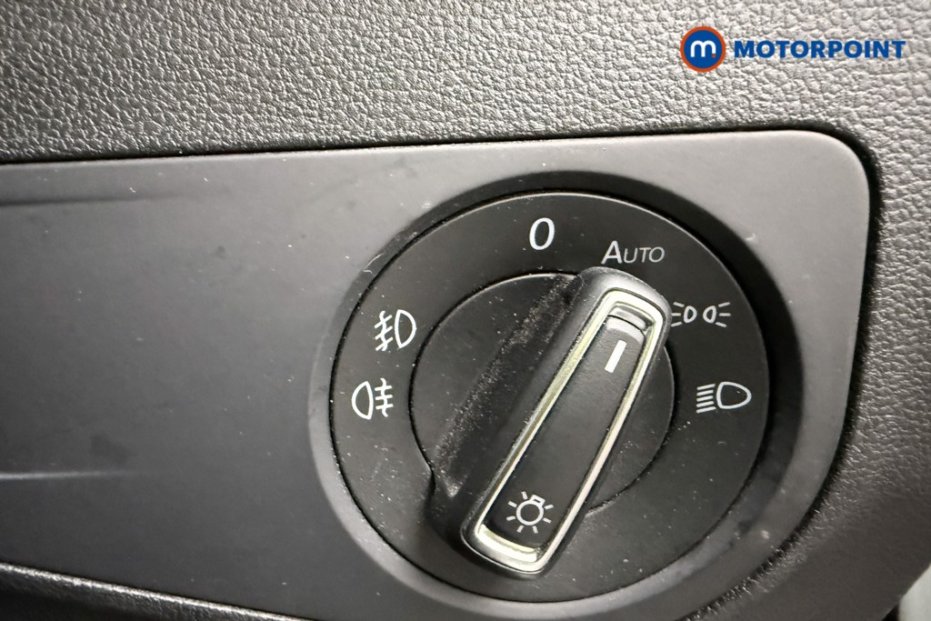 Volkswagen Tiguan R-Line Tech Manual Diesel SUV - Stock Number (1638679) - 17th supplementary image