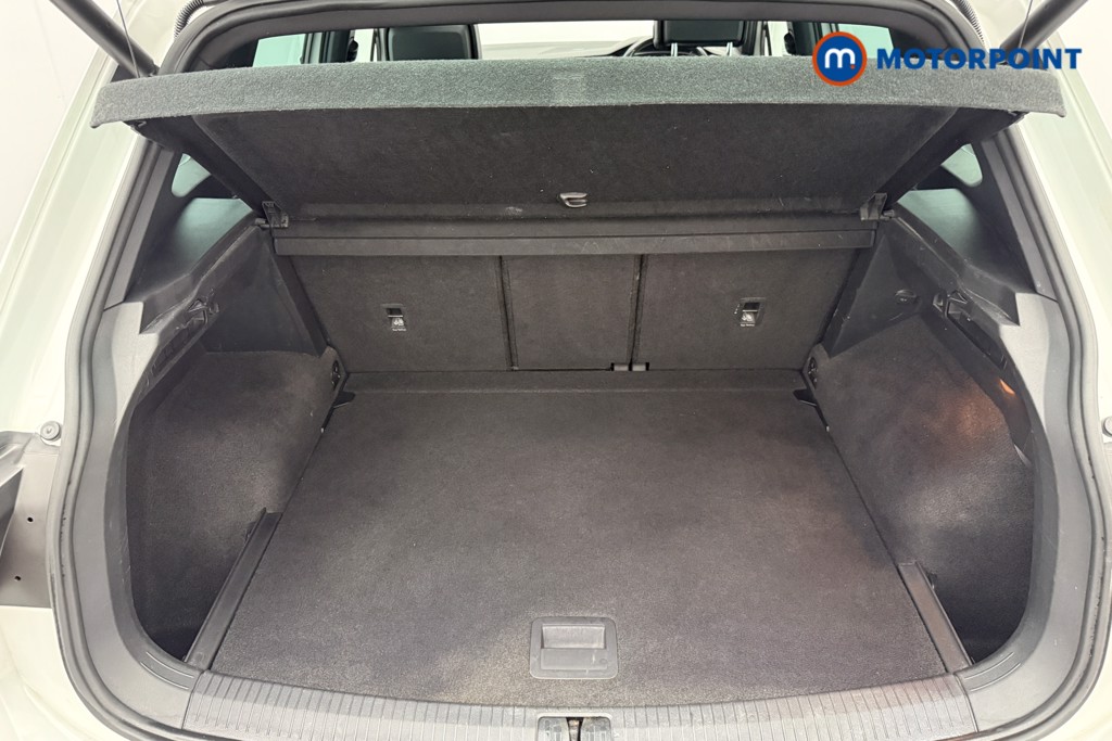 Volkswagen Tiguan R-Line Tech Manual Diesel SUV - Stock Number (1638679) - 24th supplementary image