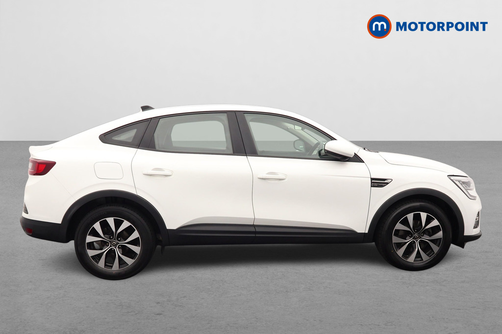 Renault Arkana Iconic Automatic Petrol-Electric Hybrid SUV - Stock Number (1639256) - Drivers side