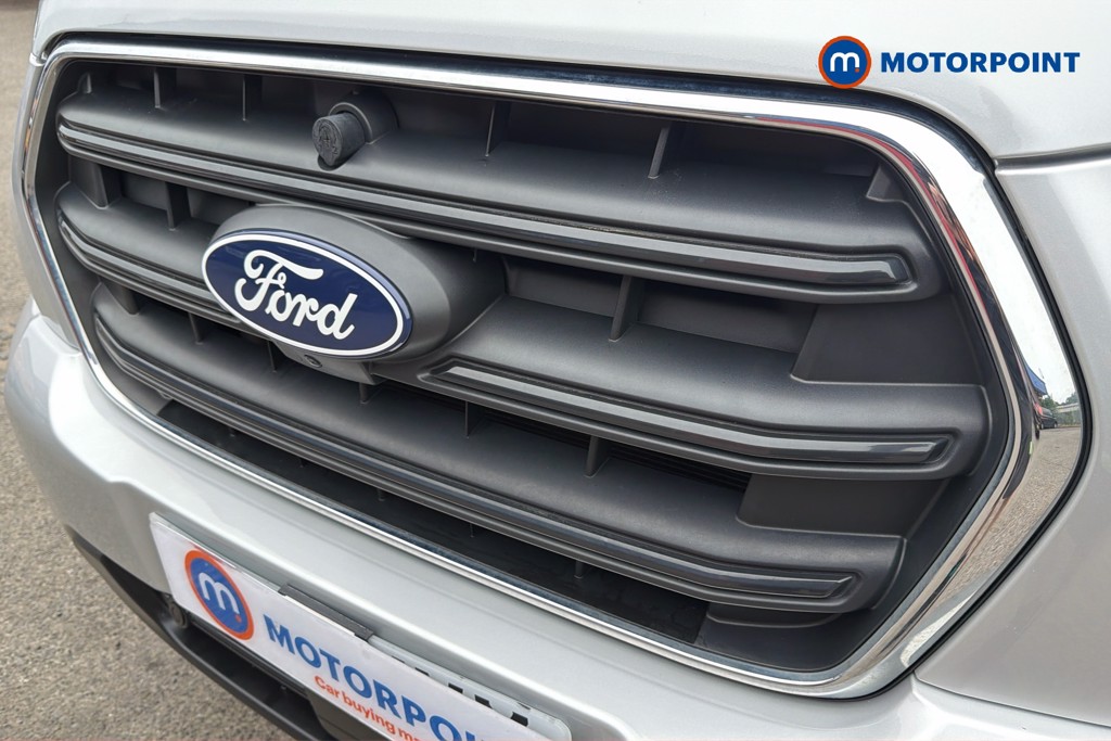 Ford Transit Limited Automatic Diesel Medium Roof Van - Stock Number (1639439) - 45th supplementary image