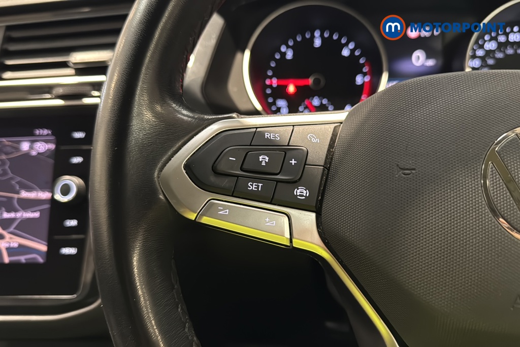 Volkswagen Tiguan Life Automatic Diesel SUV - Stock Number (1640529) - 4th supplementary image