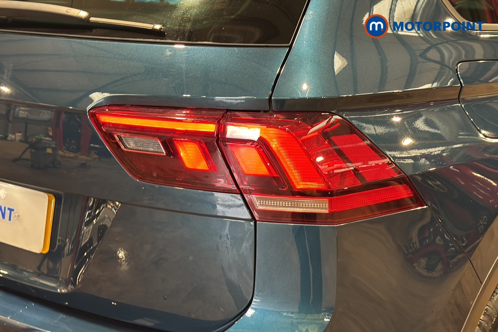 Volkswagen Tiguan Life Automatic Diesel SUV - Stock Number (1640529) - 36th supplementary image