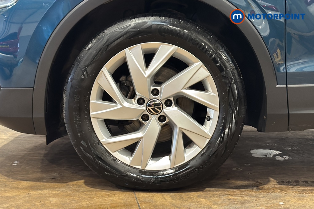 Volkswagen Tiguan Life Automatic Diesel SUV - Stock Number (1640529) - 44th supplementary image