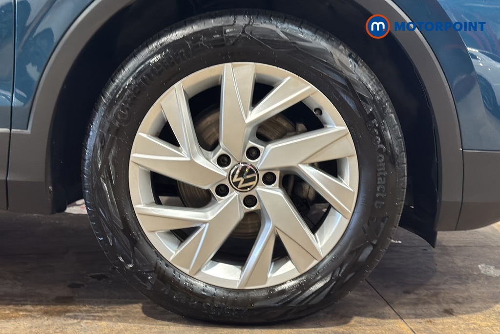 Volkswagen Tiguan Life Automatic Diesel SUV - Stock Number (1640529) - 47th supplementary image