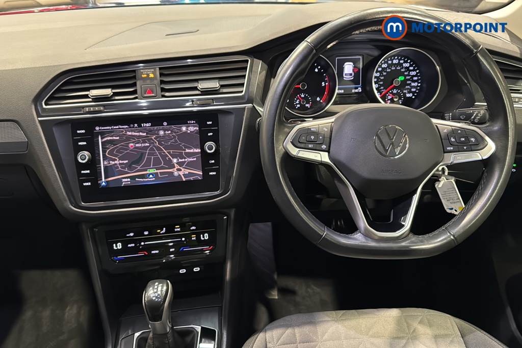 Volkswagen Tiguan Life Automatic Diesel SUV - Stock Number (1640529) - 1st supplementary image