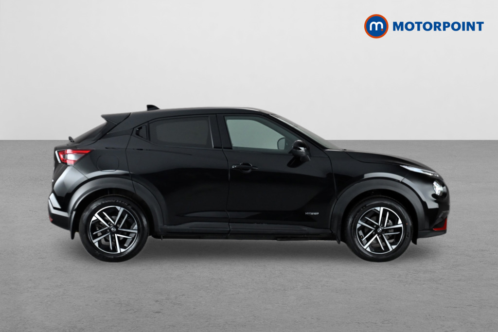 Nissan Juke N-Connecta Automatic Petrol-Electric Hybrid SUV - Stock Number (1640870) - Drivers side