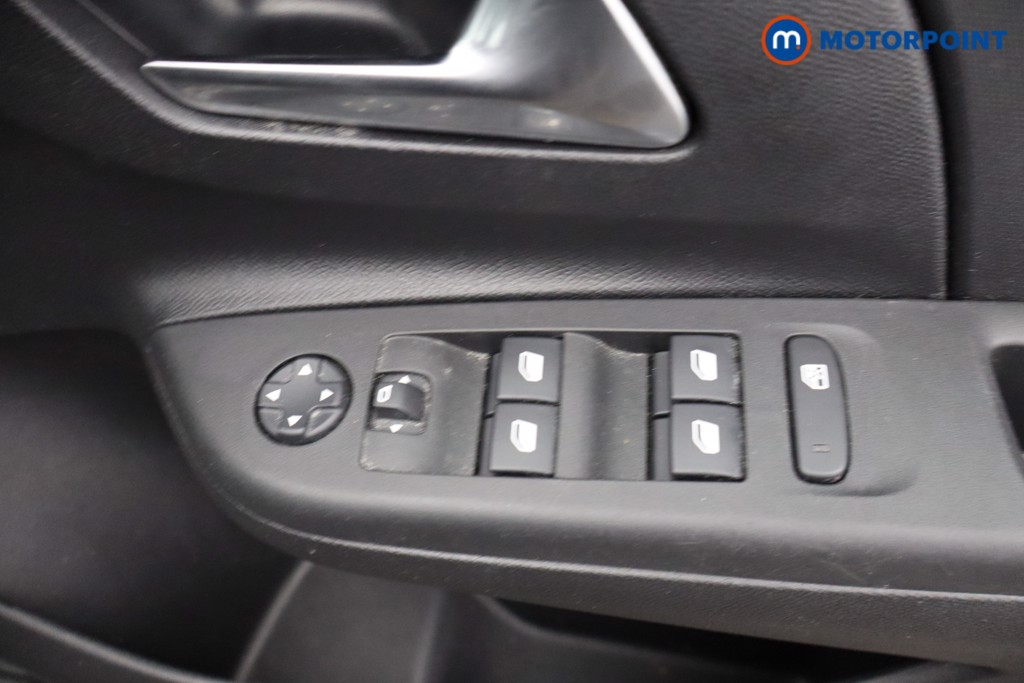 Vauxhall Corsa Design Manual Petrol Hatchback - Stock Number (1641263) - 9th supplementary image