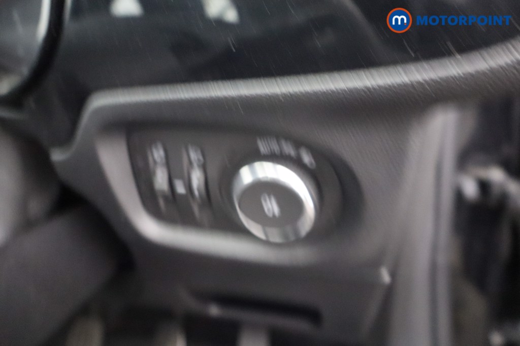 Vauxhall Corsa Design Manual Petrol Hatchback - Stock Number (1641263) - 11th supplementary image