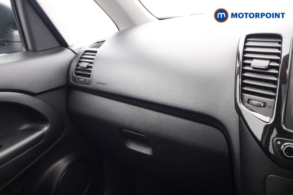 KIA Venga 4 Automatic Petrol People Carrier - Stock Number (1641369) - 8th supplementary image