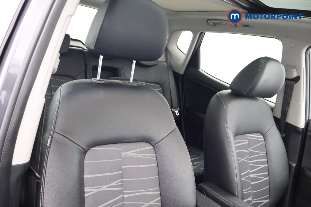KIA Venga 4 Automatic Petrol People Carrier - Stock Number (1641369) - 10th supplementary image