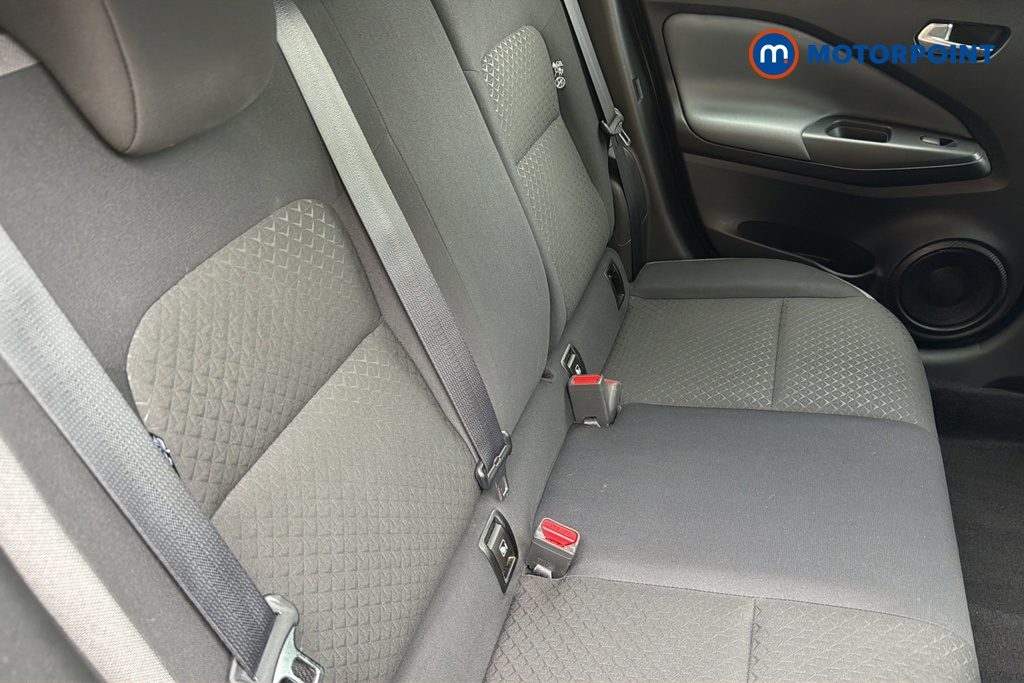 Nissan Juke N-Connecta Automatic Petrol SUV - Stock Number (1641373) - 25th supplementary image