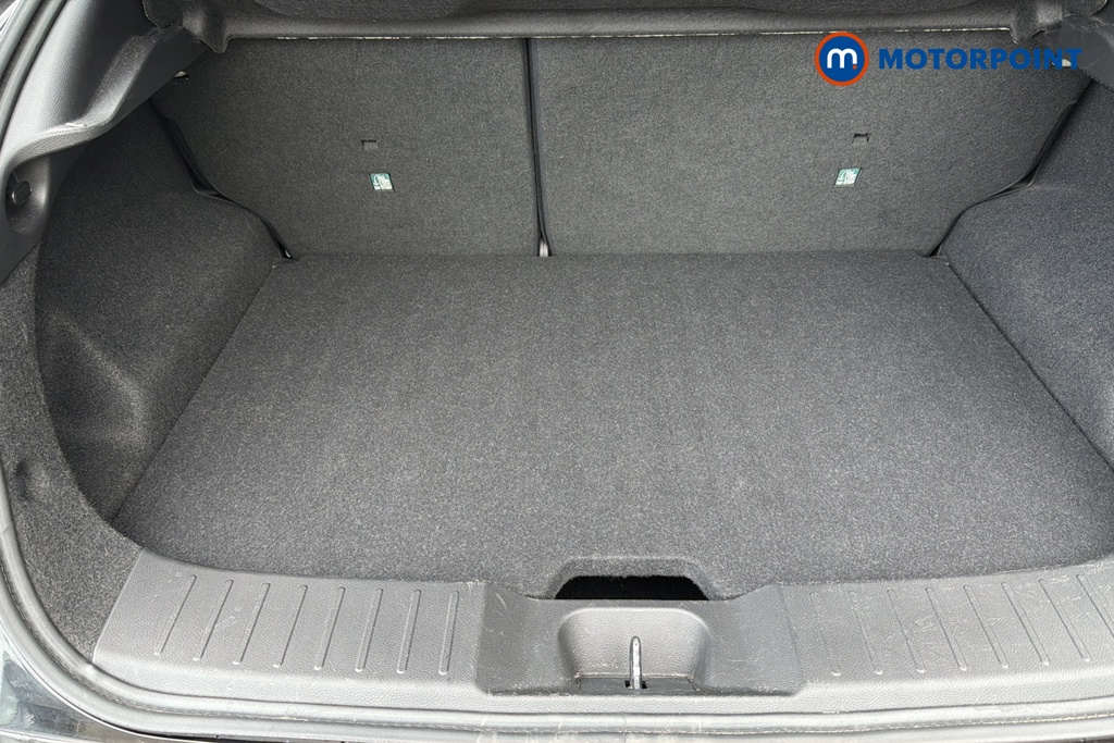 Nissan Juke N-Connecta Automatic Petrol SUV - Stock Number (1641373) - 30th supplementary image