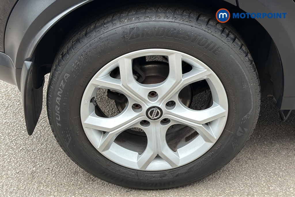 Nissan Juke N-Connecta Automatic Petrol SUV - Stock Number (1641373) - 47th supplementary image