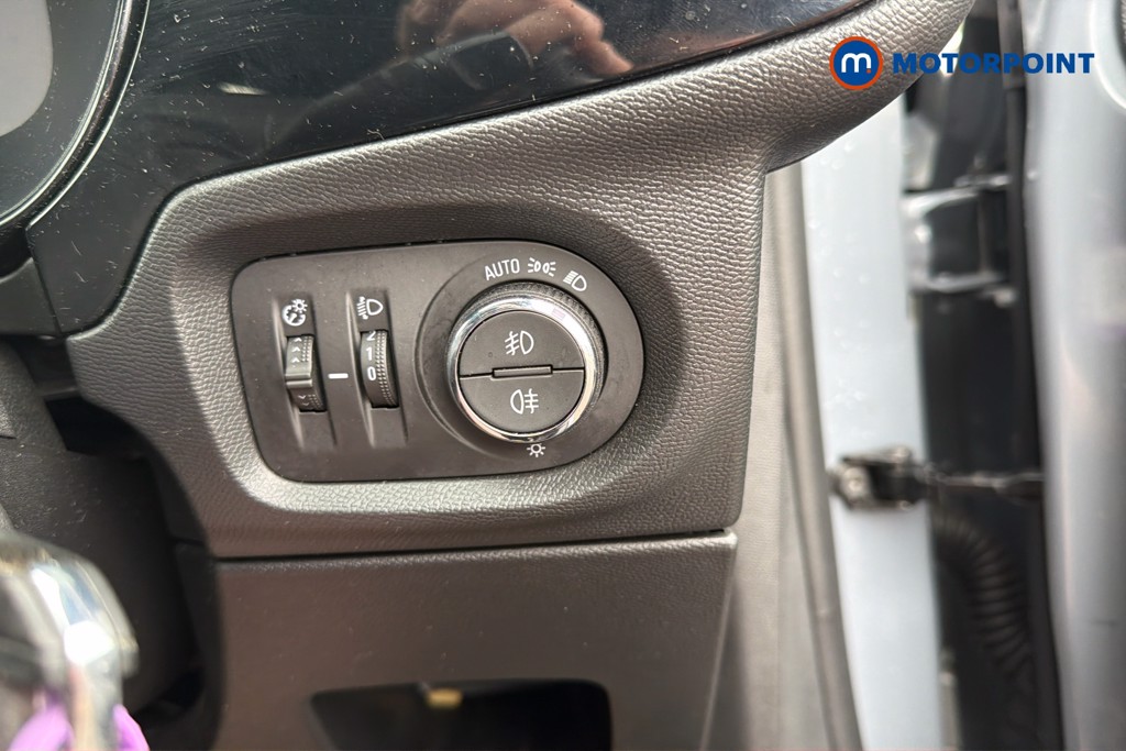 Vauxhall Corsa GS Manual Petrol Hatchback - Stock Number (1641752) - 18th supplementary image