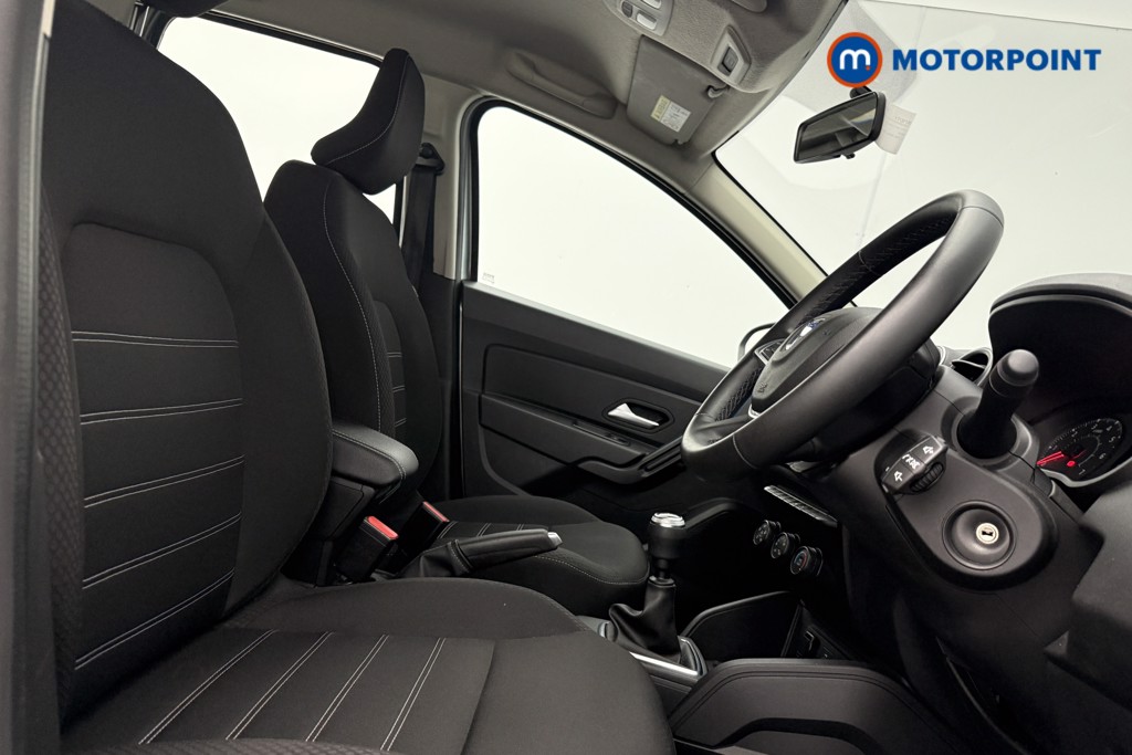 Dacia Duster Comfort Manual Petrol SUV - Stock Number (1642138) - 7th supplementary image