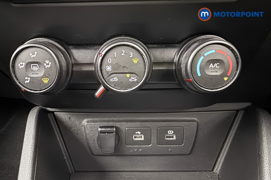 Dacia Duster Comfort Manual Petrol SUV - Stock Number (1642138) - 15th supplementary image