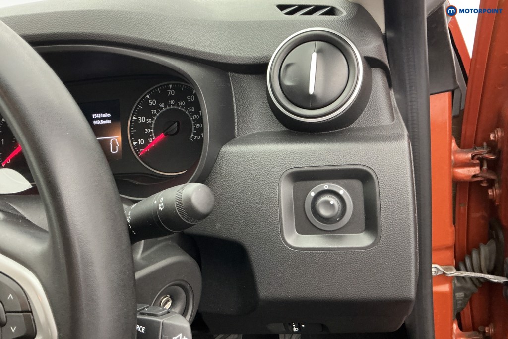 Dacia Duster Expression Manual Petrol SUV - Stock Number (1642484) - 23rd supplementary image