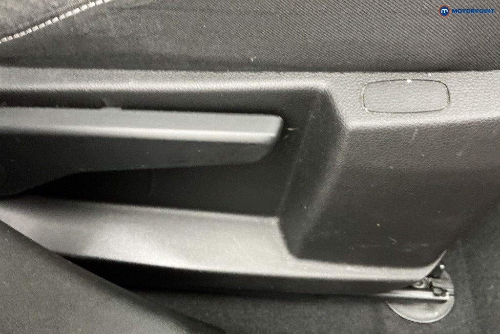 Dacia Duster Expression Manual Petrol SUV - Stock Number (1642484) - 24th supplementary image
