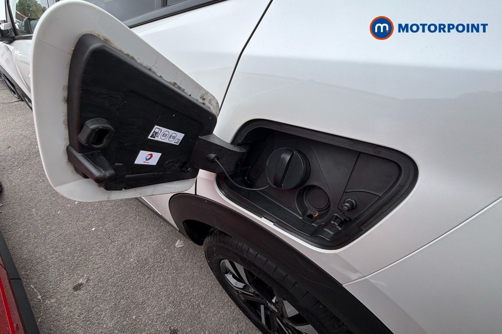 Peugeot 2008 GT Automatic Petrol SUV - Stock Number (1643805) - 41st supplementary image