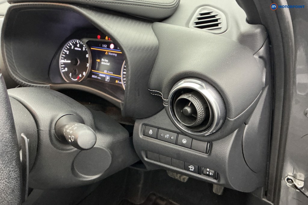 Nissan Juke Tekna Automatic Petrol SUV - Stock Number (1643816) - 22nd supplementary image