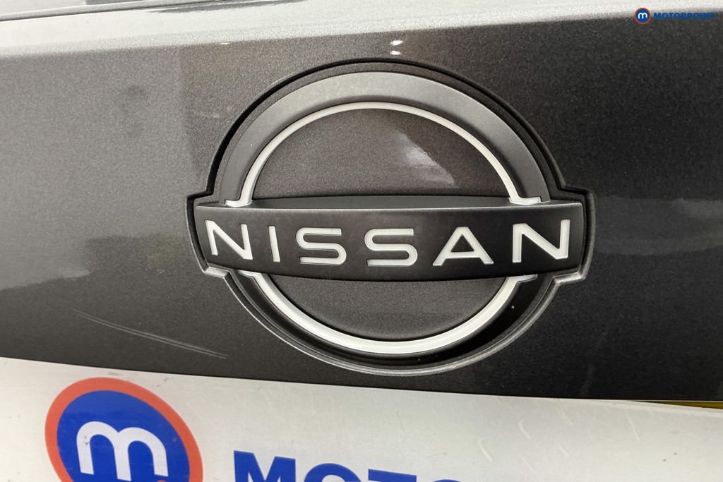 Nissan Juke Tekna Automatic Petrol SUV - Stock Number (1643816) - 32nd supplementary image