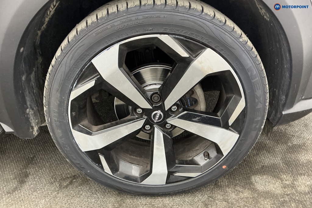 Nissan Juke Tekna Automatic Petrol SUV - Stock Number (1643816) - 34th supplementary image