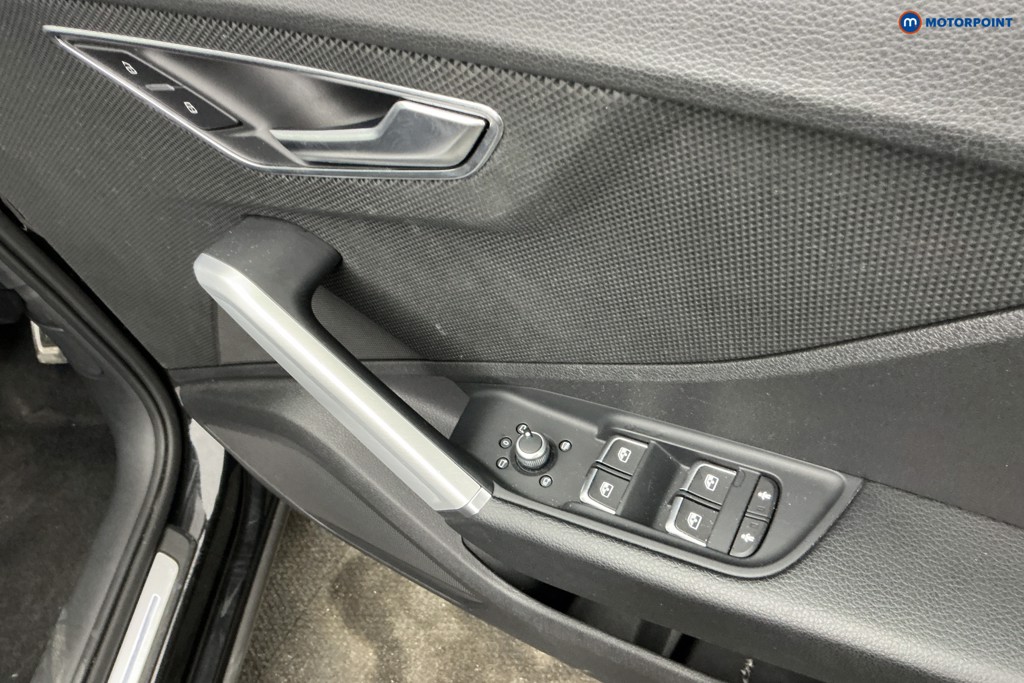 Audi Q2 S Line Automatic Petrol SUV - Stock Number (1644106) - 26th supplementary image
