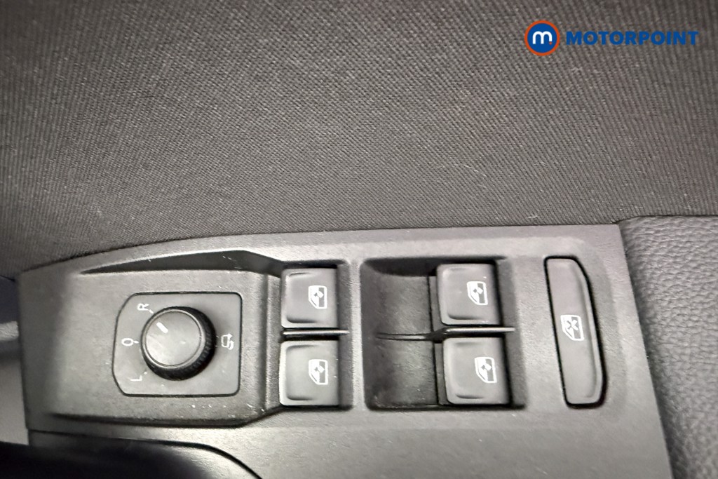 Seat Arona FR Manual Petrol SUV - Stock Number (1644918) - 19th supplementary image