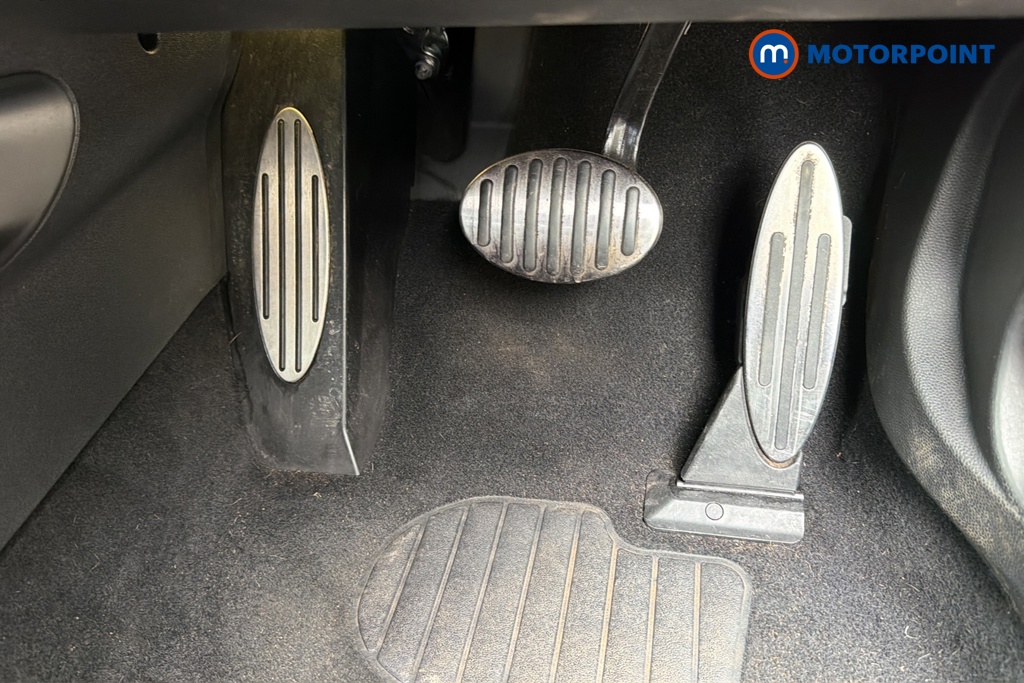 Mini Hatchback Cooper S Sport Automatic Petrol Hatchback - Stock Number (1645001) - 24th supplementary image