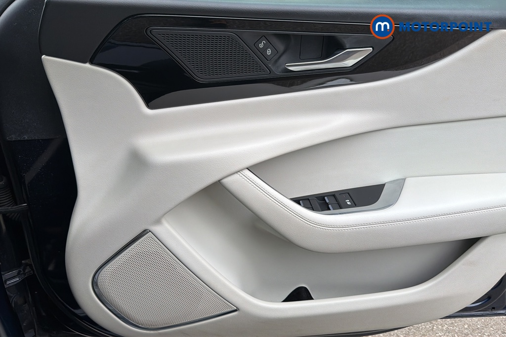 Jaguar XE S Automatic Petrol Saloon - Stock Number (1645232) - 18th supplementary image