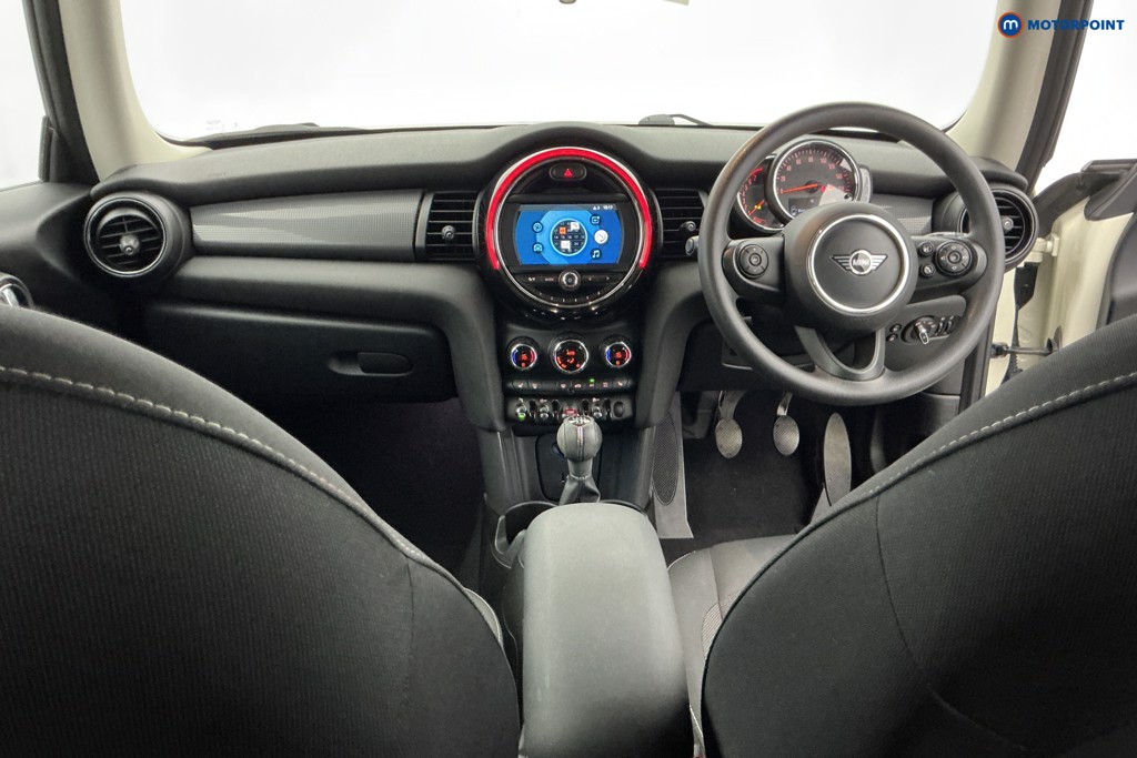 Mini Hatchback Cooper Classic Manual Petrol Hatchback - Stock Number (1645290) - 12th supplementary image