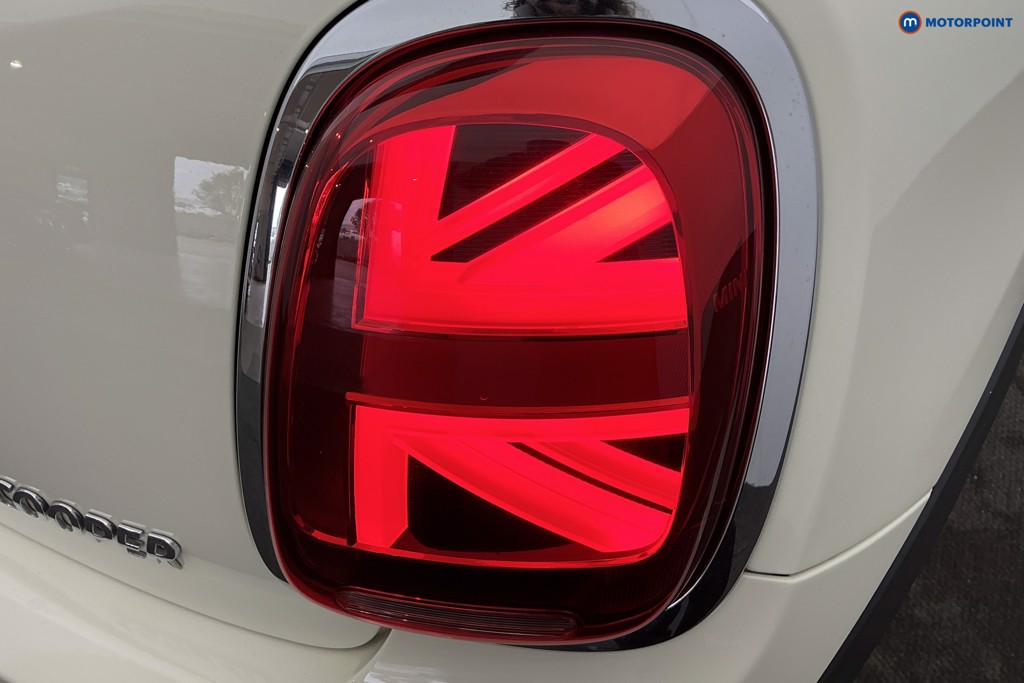 Mini Hatchback Cooper Classic Manual Petrol Hatchback - Stock Number (1645290) - 28th supplementary image