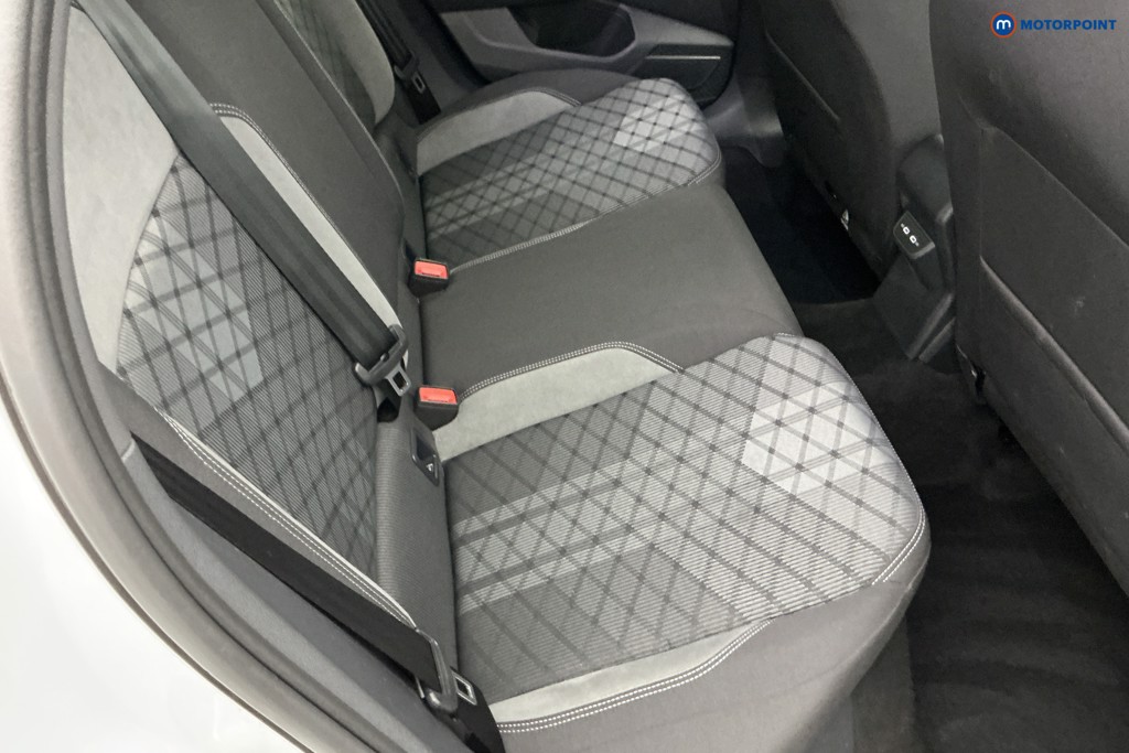 Volkswagen Taigo R-Line Automatic Petrol SUV - Stock Number (1645810) - 4th supplementary image