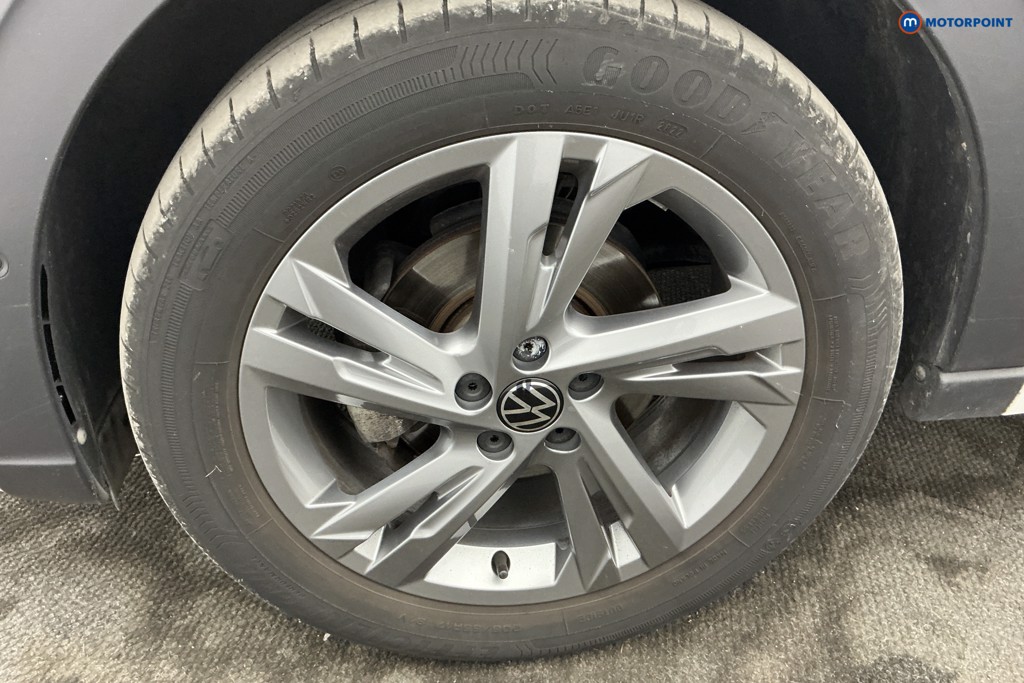 Volkswagen Taigo R-Line Automatic Petrol SUV - Stock Number (1645810) - 36th supplementary image